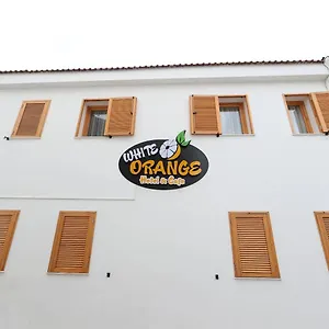 Otel White Orange, İzmir
