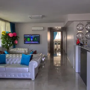 Hotel Suya